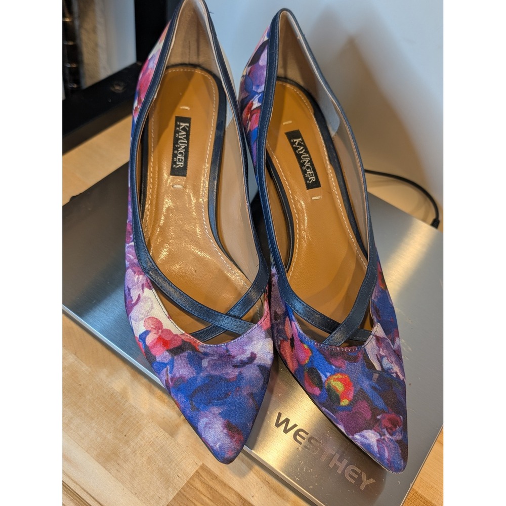 Kay‎ Unger Floral Print Pointed Toe Kitten Heels - Elegant & Stylish